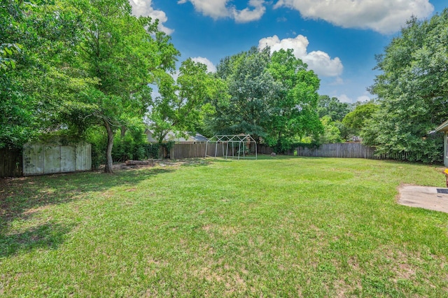 212 Grand Prix Dr, Crestview, FL 32536 - view of yard