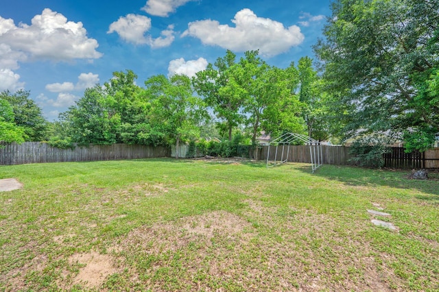 212 Grand Prix Dr, Crestview, FL 32536 - view of yard
