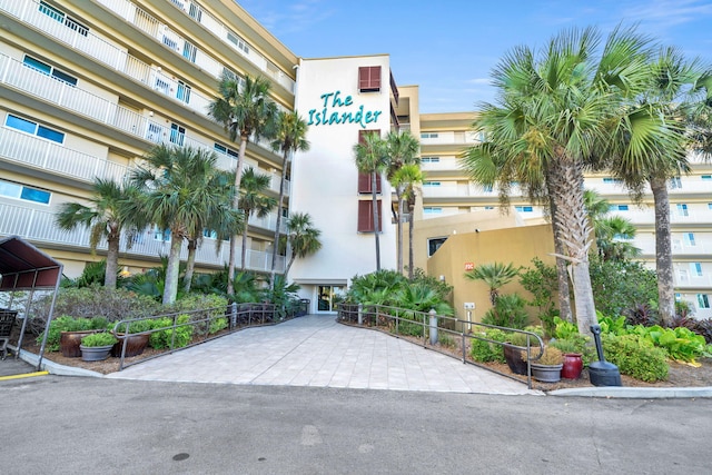 502 Gulf Shore Dr Unit 413, Destin, FL 32541 - view of apartment building / complex