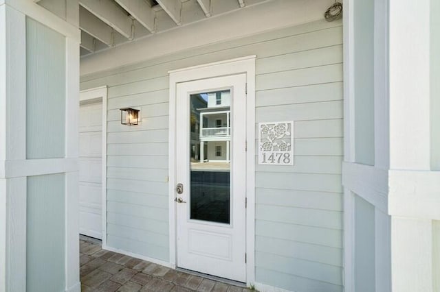 view of exterior entry