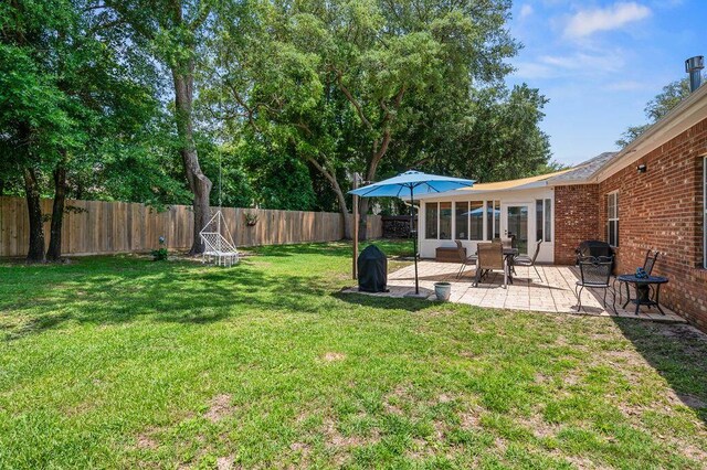 4475 New Market Rd, Niceville, FL 32578 - view of yard featuring a patio area