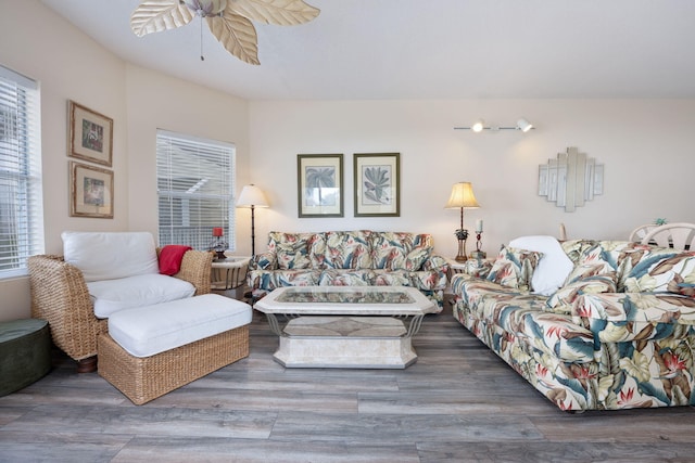 775 Gulf Shore Dr Unit 9222, Destin, FL 32541 - living room featuring a ceiling fan, healthy amount of natural light, and wood finished floors