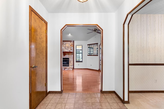 102 Bermuda Way, Niceville, FL 32578 - hall featuring baseboards and wallpapered walls