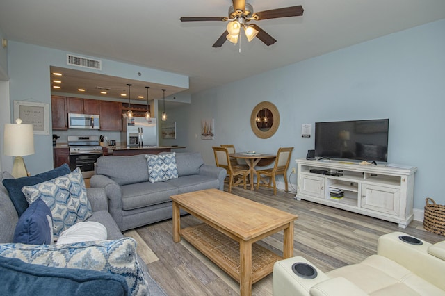 9902 S Thomas Dr Unit 431, Panama City Beach, FL 32408