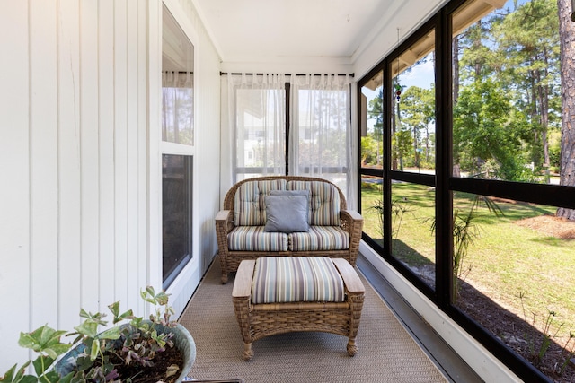 view of sunroom / solarium