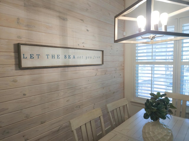 10 Gulfview Way, Santa Rosa Beach, FL 32459 - dining area with wood walls