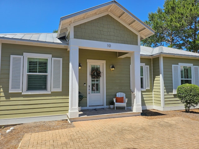 10 Gulfview Way, Santa Rosa Beach, FL 32459 - entrance to property featuring metal roof and a standing seam roof