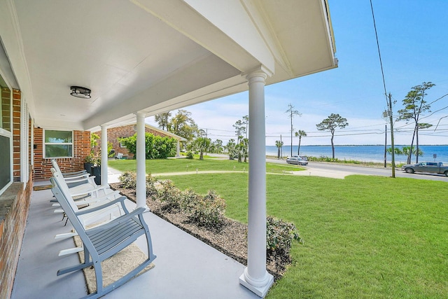 920 W Beach Dr, Panama City, FL 32401 - photo 35