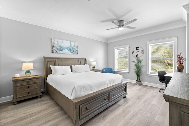 4724 Rendezvous Cv, Destin, FL 32541 - bedroom featuring crown molding, light wood-style flooring, baseboards, and ceiling fan