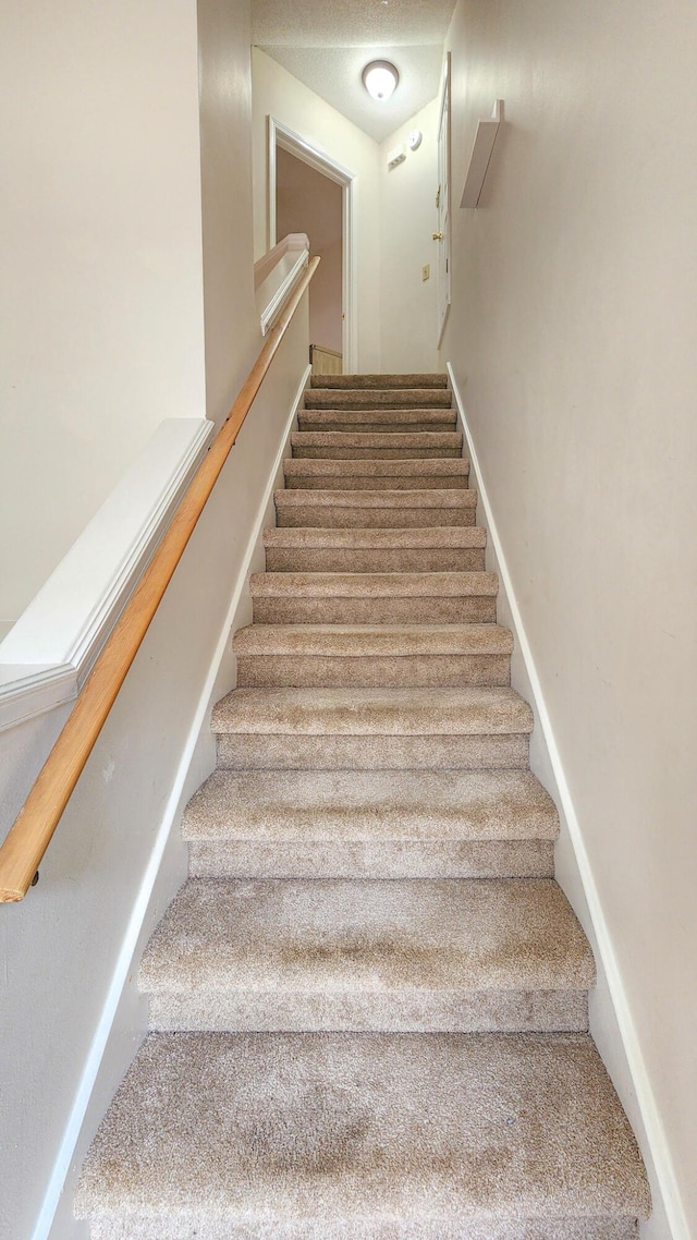 1100 Crosswinds Lndg Unit 21, Fort Walton Beach, FL 32547 - view of staircase