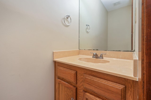 829 S Turnberry Cv, Niceville, FL 32578 - bathroom with vanity