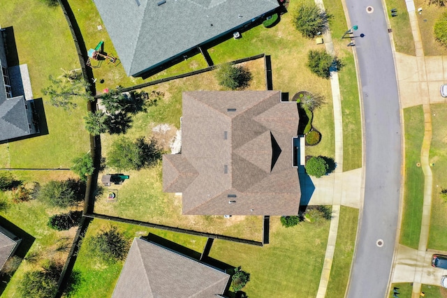 495 Brighton Cv, Freeport, FL 32439 - drone / aerial view