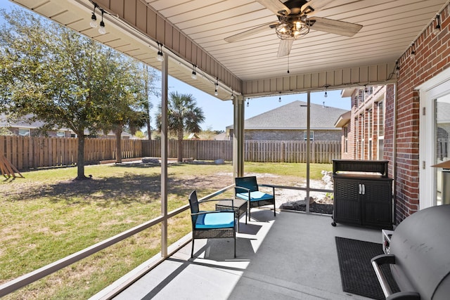 495 Brighton Cv, Freeport, FL 32439 - sunroom / solarium featuring a ceiling fan