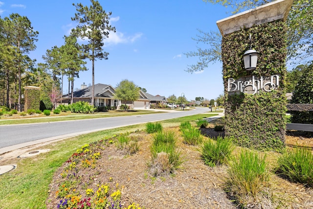 495 Brighton Cv, Freeport, FL 32439 - view of asphalt street