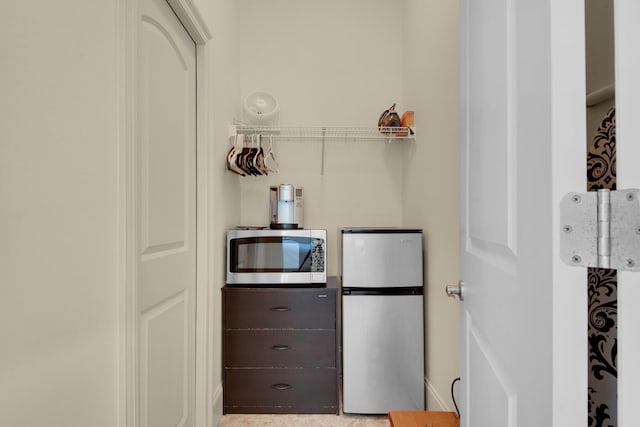 4701 Seastar Vis, Destin, FL 32541 - view of clothes washing area
