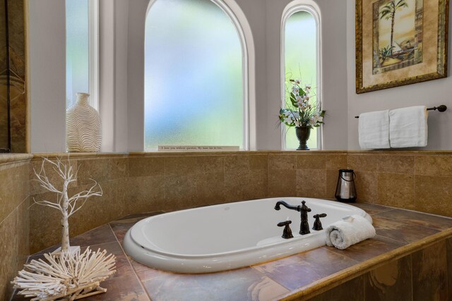 4701 Seastar Vis, Destin, FL 32541 - full bath featuring a garden tub