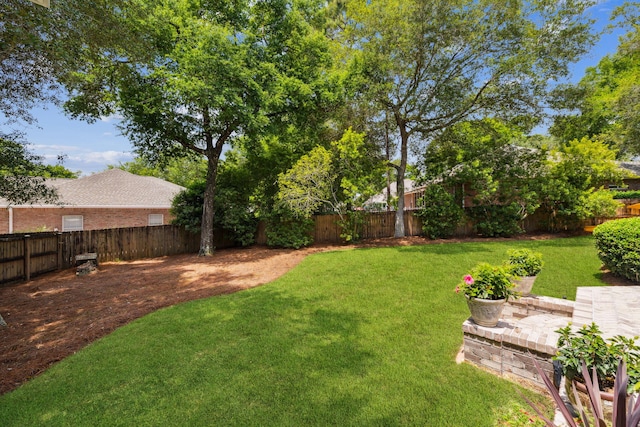 2009 Kildare Cir, Niceville, FL 32578 - view of yard