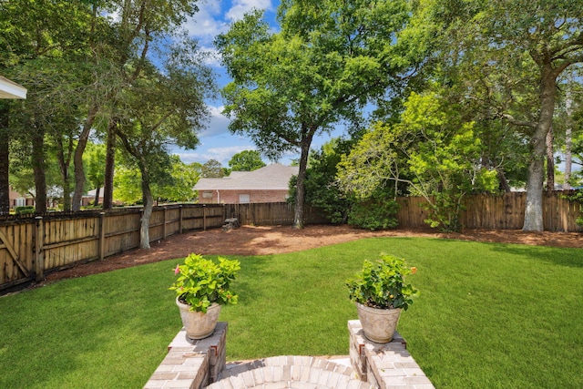 2009 Kildare Cir, Niceville, FL 32578 - view of yard
