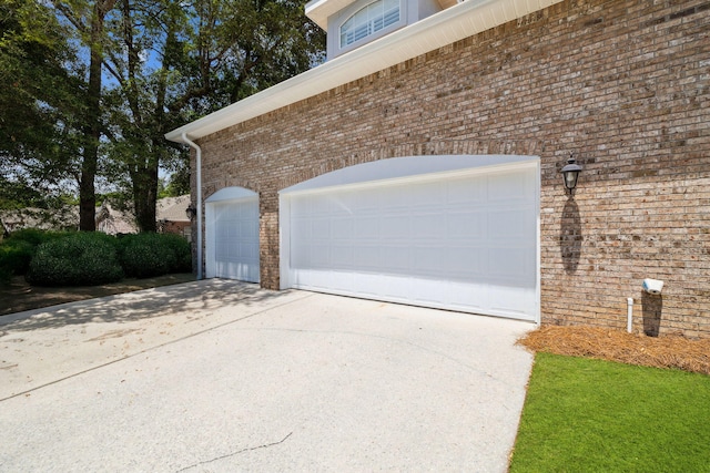 2009 Kildare Cir, Niceville, FL 32578 - garage featuring concrete driveway
