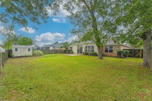 3167 Border Creek Dr, Crestview, FL 32539 - view of yard with a patio