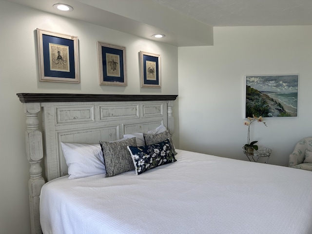 1096 Scenic Gulf Dr Ph 1610, Miramar Beach, FL 32550 - bedroom with recessed lighting
