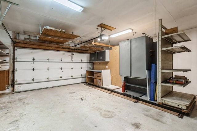 84 12th St, Shalimar, FL 32579 - view of garage