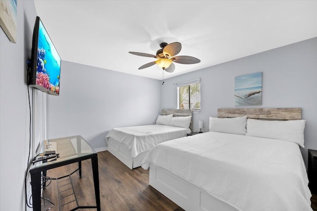 25 Misty Cv Unit 118, Miramar Beach, FL 32550 - bedroom with dark wood-type flooring and a ceiling fan