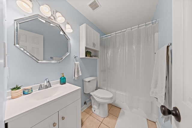 full bath featuring tile patterned flooring, toilet, vanity, and shower / tub combo with curtain