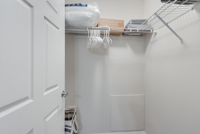 4274 Calinda Ln Unit 225, Niceville, FL 32578 - view of walk in closet