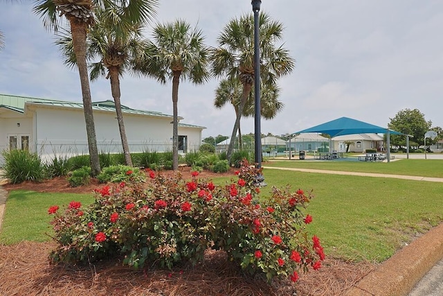 2606 Scenic Gulf Dr Unit 4108, Miramar Beach, FL 32550 - view of community featuring a yard