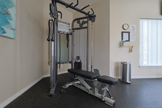 2606 Scenic Gulf Dr Unit 4108, Miramar Beach, FL 32550 - exercise room with baseboards