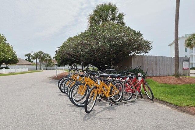 2606 Scenic Gulf Dr Unit 4108, Miramar Beach, FL 32550 - surrounding community featuring fence