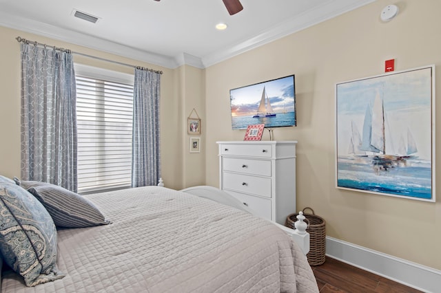 134 Norwood Dr Ph 3, Miramar Beach, FL 32550 - bedroom with wood finished floors, baseboards, crown molding, a ceiling fan, and recessed lighting