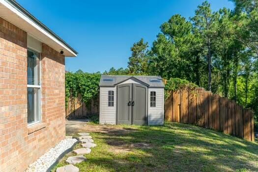 430 Hatchee Dr, Crestview, FL 32536 - view of shed
