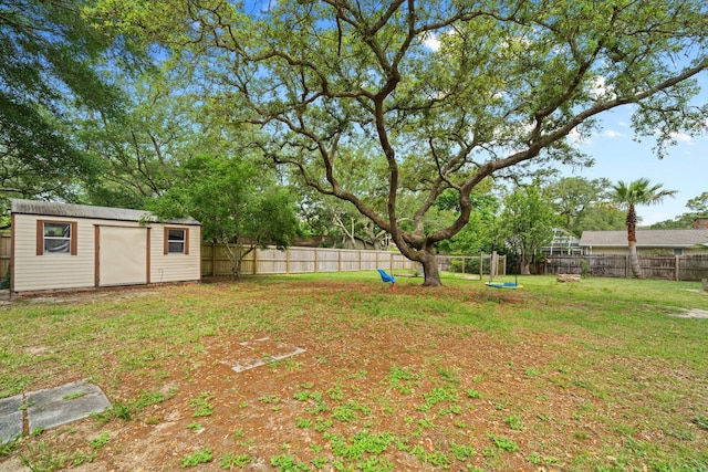 197 Country Club Rd, Shalimar, FL 32579 - view of yard with an outbuilding and a shed