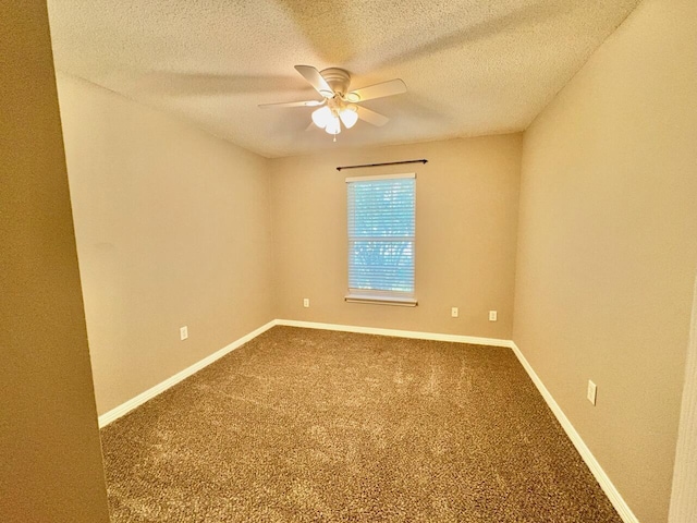 1413 Beaver Run Rd Unit 7, Niceville, FL 32578 - empty room featuring carpet, a ceiling fan, and a textured ceiling