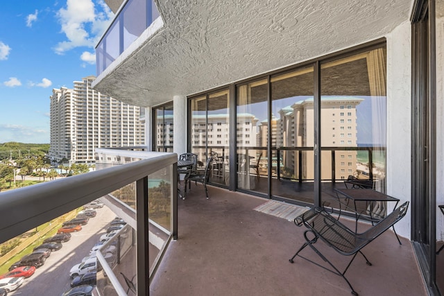 1096 Scenic Gulf Dr Unit 606, Miramar Beach, FL 32550 - balcony featuring a city view