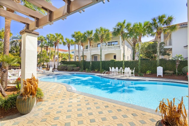 4782 Ocean Blvd, Destin, FL 32541 - community pool with a patio