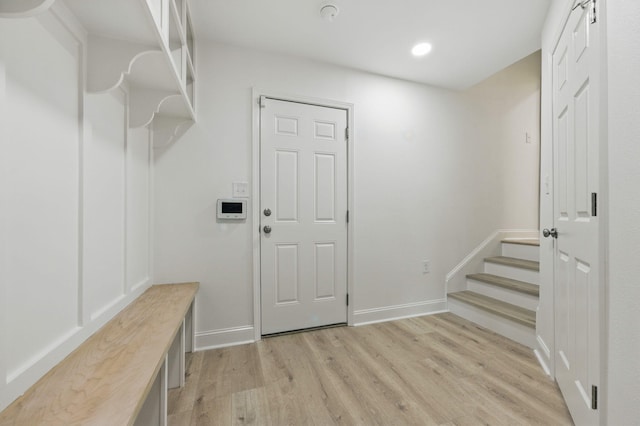 20 NW Higdon Ct, Fort Walton Beach, FL 32547 - mudroom with light wood finished floors, baseboards, and recessed lighting