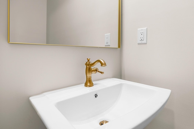 6424 Sunset Ave, Panama City Beach, FL 32408 - bathroom featuring a sink