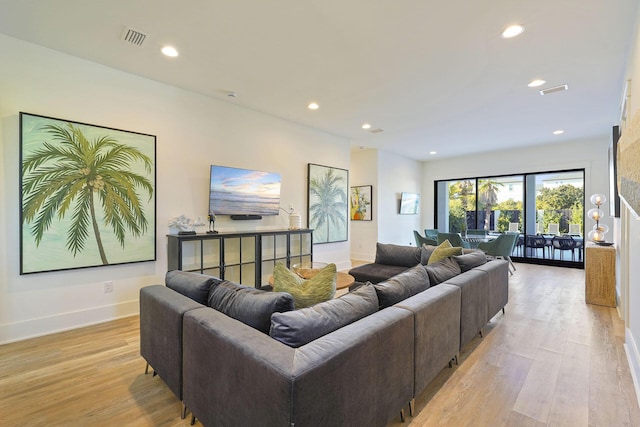 336 S Holiday Rd, Destin, FL 32550 - living area featuring light wood-style floors, recessed lighting, and baseboards