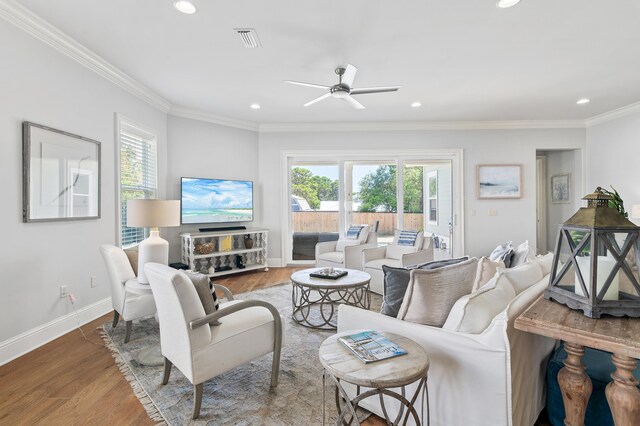 92 Maple St, Santa Rosa Beach, FL 32459 - living area featuring plenty of natural light, a ceiling fan, recessed lighting, wood finished floors, and ornamental molding