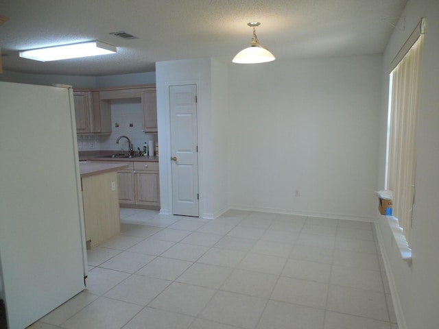 2095 Jessica Way, Navarre, FL 32566 - unfurnished room with a sink and baseboards