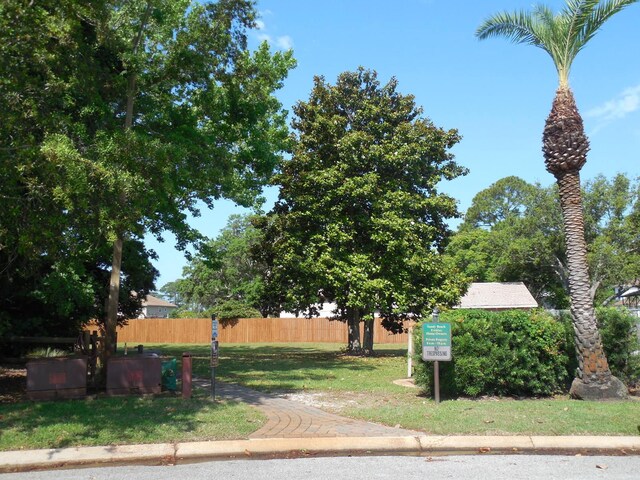 2095 Jessica Way, Navarre, FL 32566 - view of yard