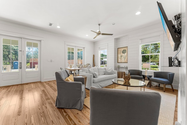 515 Seacrest Dr, Inlet Beach, FL 32461 - living area with light wood-type flooring, ceiling fan, recessed lighting, and healthy amount of natural light