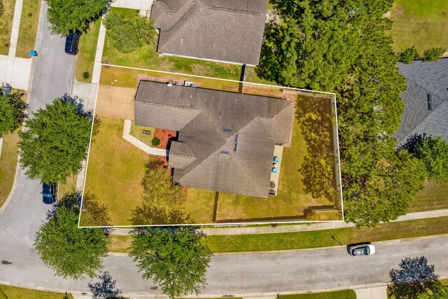 100 Kensington Cir, Panama City Beach, FL 32413 - aerial view of property and surrounding area featuring property parcel outlined