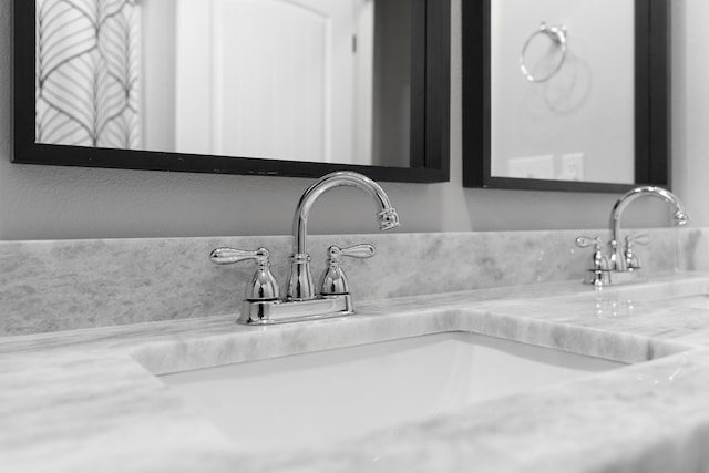 5362 Wyndell Cir, Crestview, FL 32539 - bathroom view of double vanity