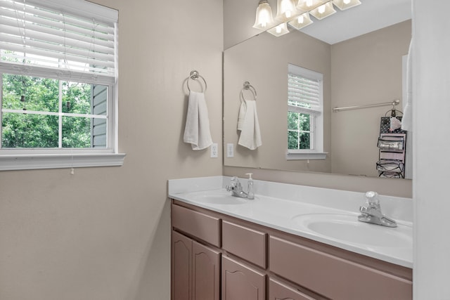 712 Riva Ridge Dr, Crestview, FL 32539 - full bath featuring double vanity