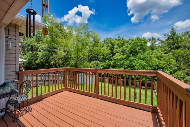 712 Riva Ridge Dr, Crestview, FL 32539 - wooden deck featuring a fenced backyard