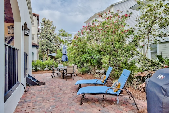 130 Palmeira Way, Santa Rosa Beach, FL 32459 - view of patio with outdoor dining space